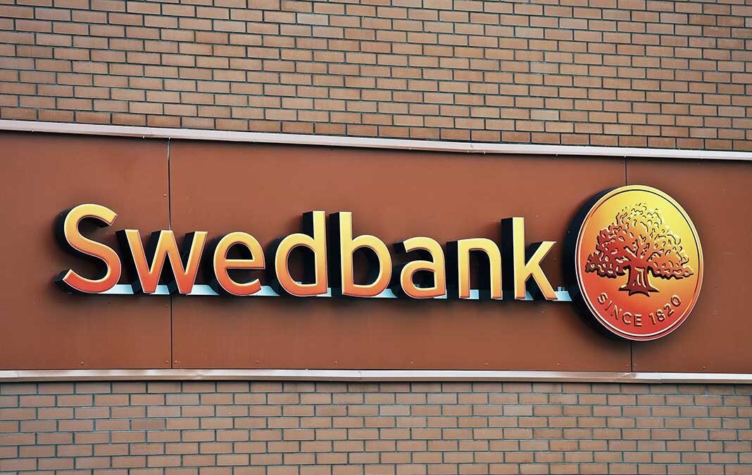 Sweden’s Financial Giants Embrace AI to Streamline Operations