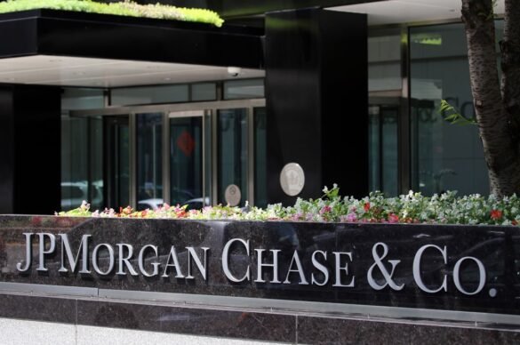 JP Morgan Chase & CO written on a wall I LegalTechMunch