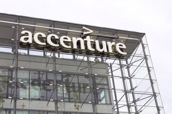 Accenture spot in Global M&A Report