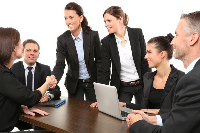 Linkedin researches recruitment requirements helps HR | LegalTechMunch