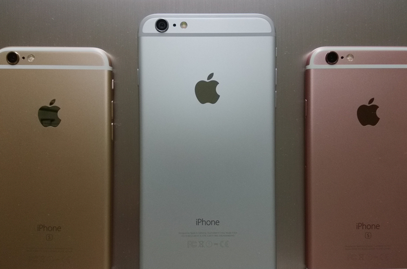 iPhone X in three colours | LegalTechMunch