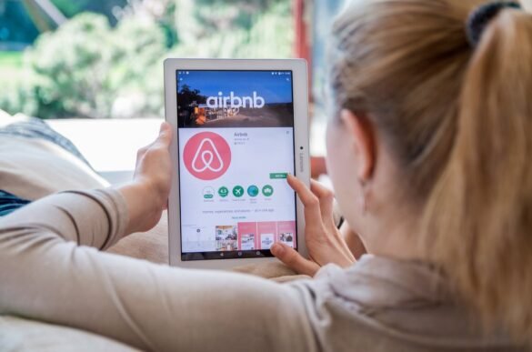 Airbnb home rentals- download Airbnb app | LegalTechMunch