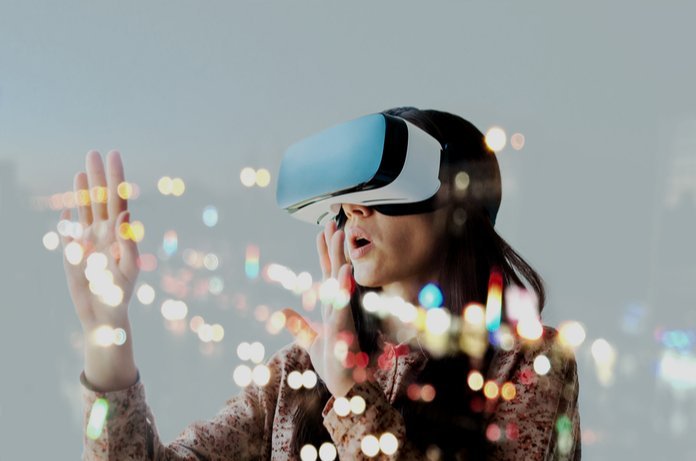 Top 8 Technological Trends to Watch in 2018 1 Assisted Reality and Virtual Reality | LegalTechMunch