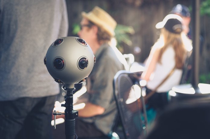 Facebook partners with RED to make professional VR cameras | LegalTechMunch