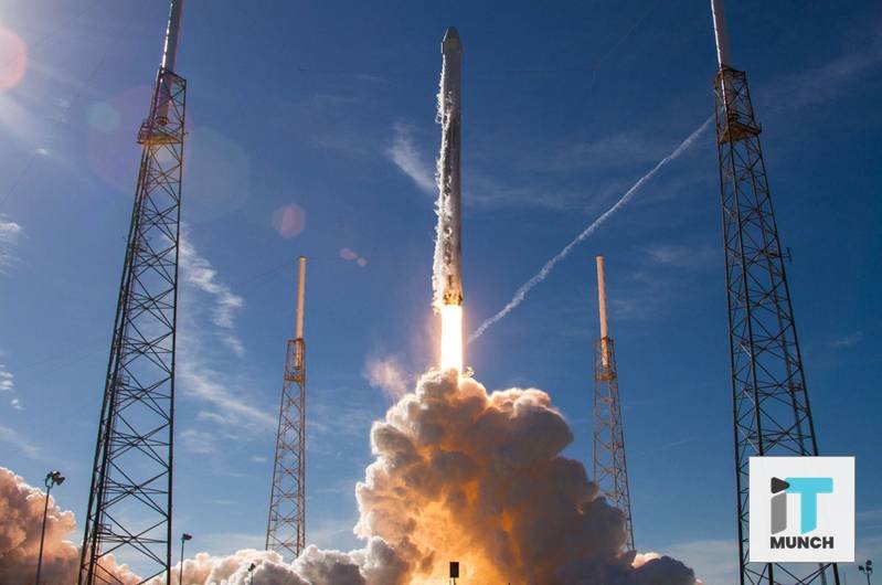 Space X spacecraft Launch | IT Munch