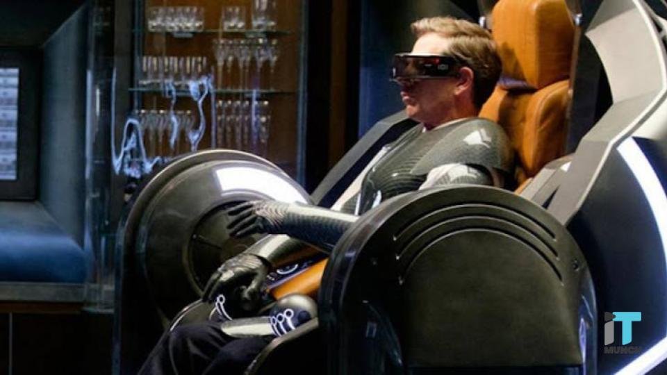 Person experiencing Virtual Reality | LegalTechMunch