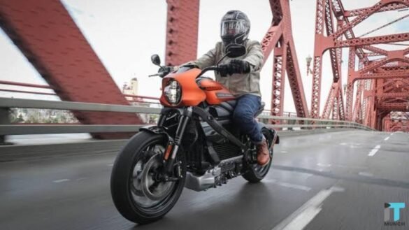 A man riding on Harley-Davidson LiveWire I LegalTechMunch