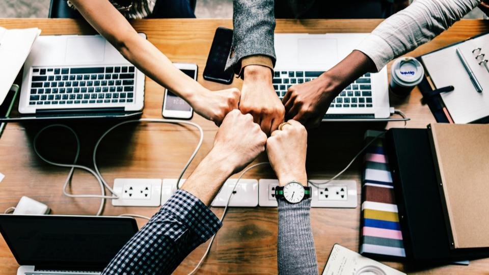 Employee engagement Huckleberry | LegalTechMunch