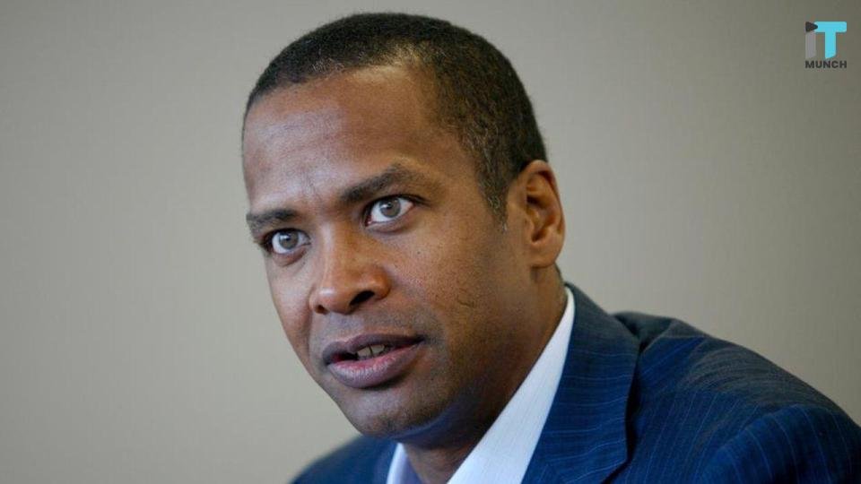 Alphabet’s provocative chief legal officer David Drummond is resigning, stating he has chosen to retire
