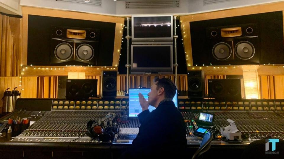 Elon Musk in music studio | LegalTechMunch