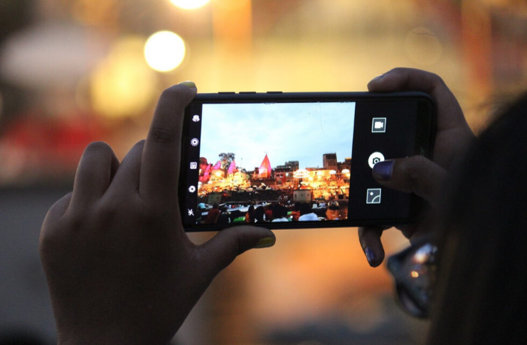 The Indian smartphone market increased by 4% in Q1 but predicted to decrease by 10% this year