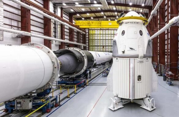 Crew Dragon & Falcon 9 | LegalTechMunch