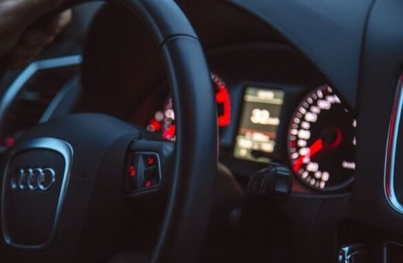 Audi r8 logo with steering wheel