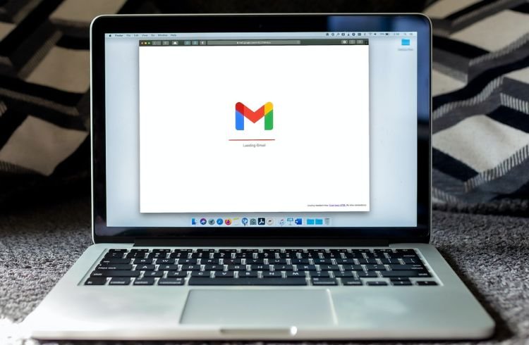 6 Effective Online Advertising Strategies for 2022 and Beyond 2 Gmail application running on a laptop
