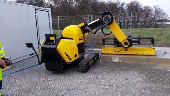 hytro demolition robot