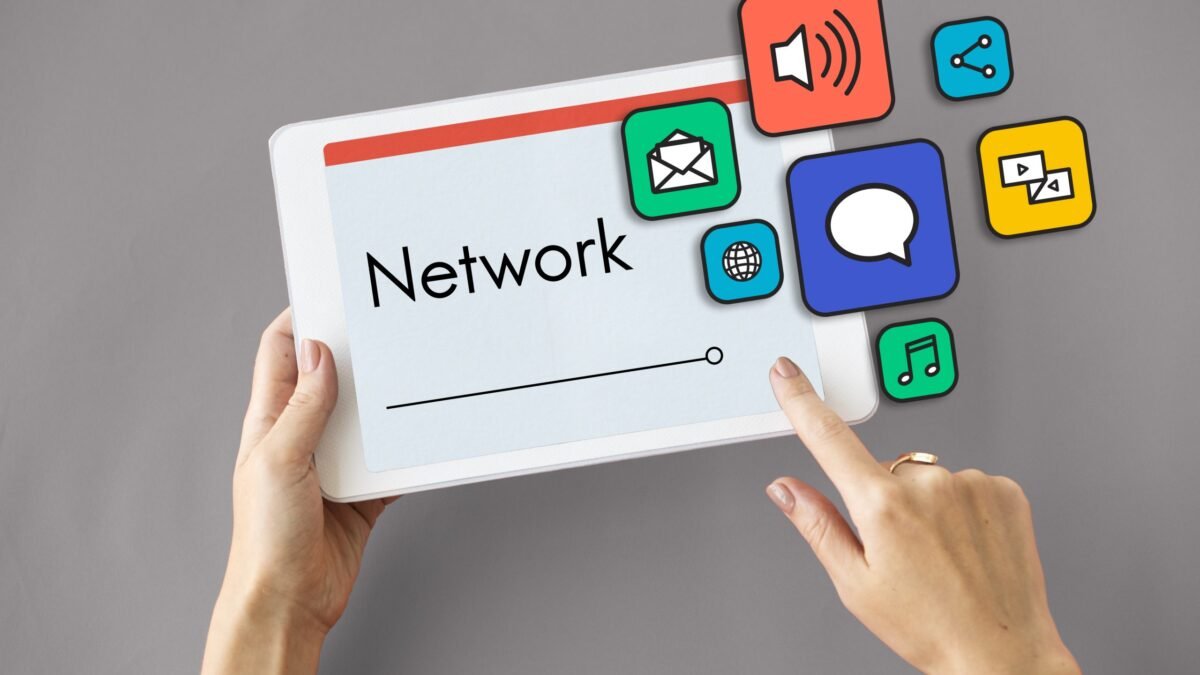 The Pros and Cons of Facebook Ads: Analyzing the Impact