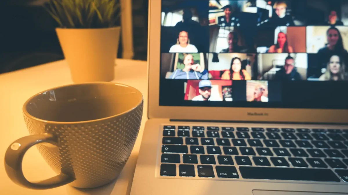Strengthening Remote Relationships: 15 Team Building Activities for Virtual Teams
