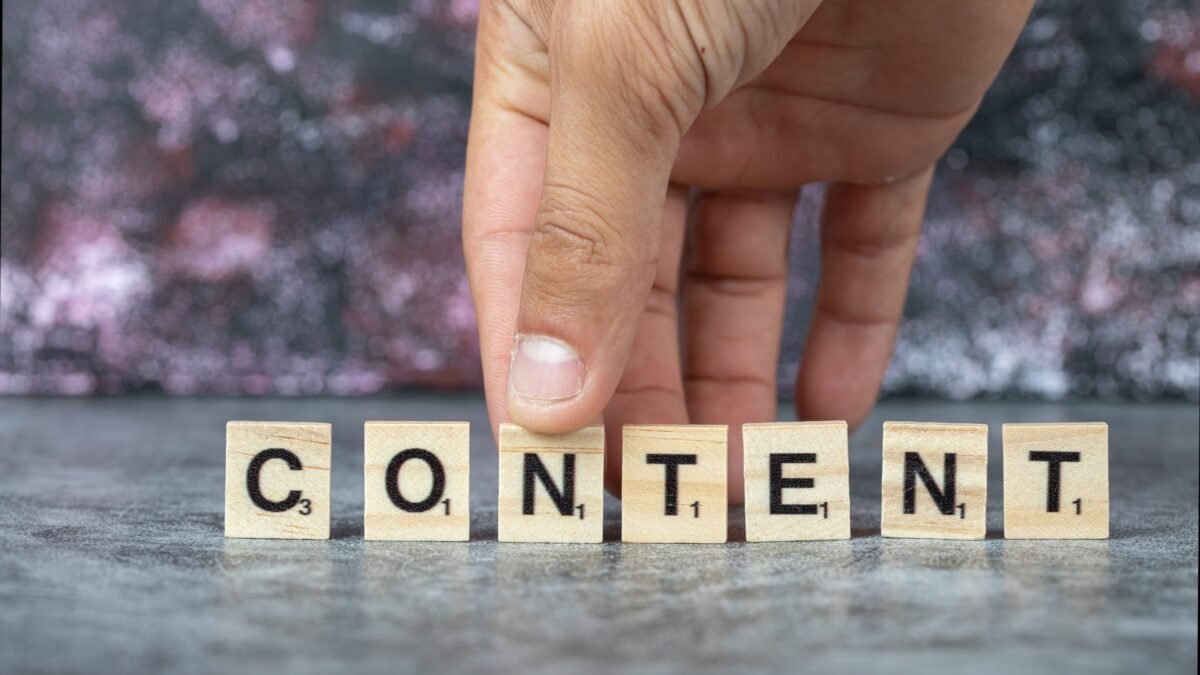 Local vs. Global Content Syndication: Finding the Right Balance