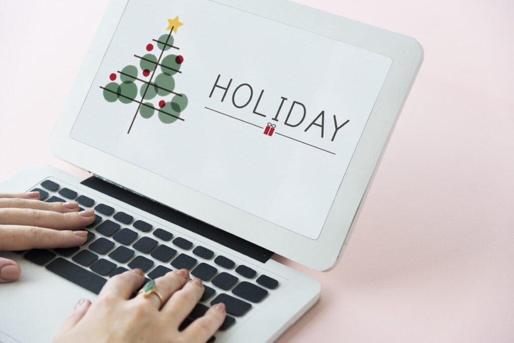 6 Email Marketing Design Practices to Follow in 2023 1 holiday campaigns