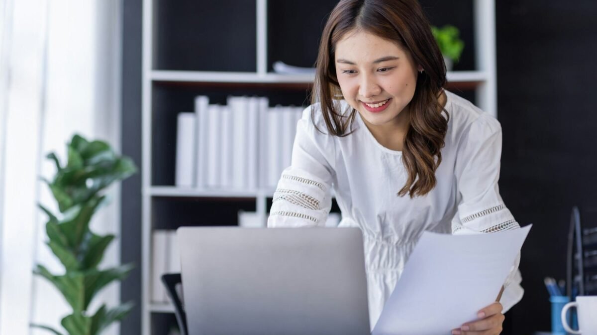 Essential Legal Tech Software for Lawyers: Streamline Your Processes