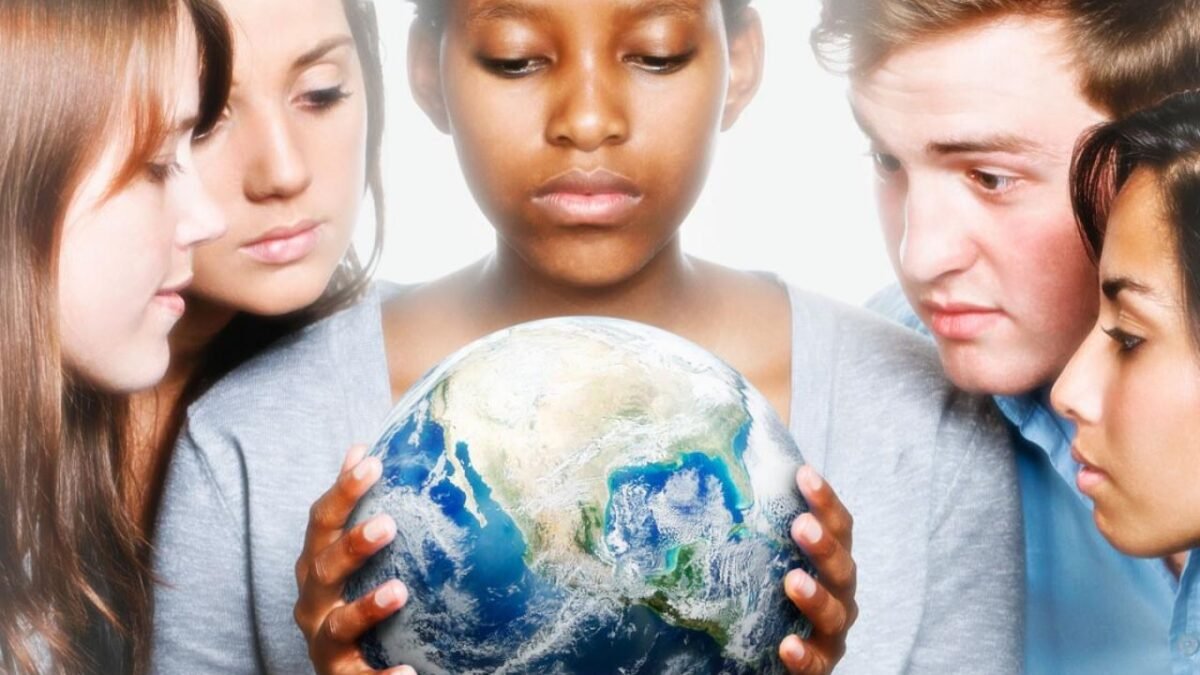 Transforming Tomorrow: Innovations and Solutions in Combating Climate Change with IT