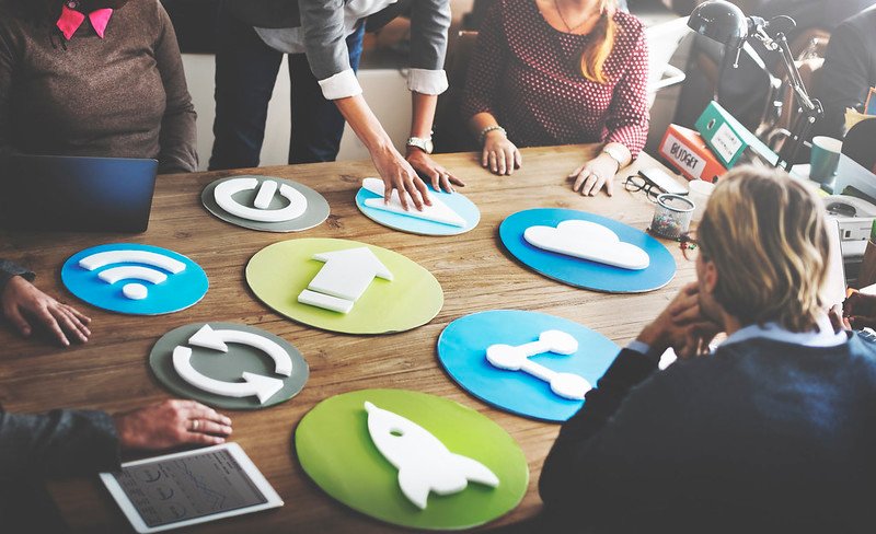 The Evolution of Social Media Marketing: Key Trends for Businesses